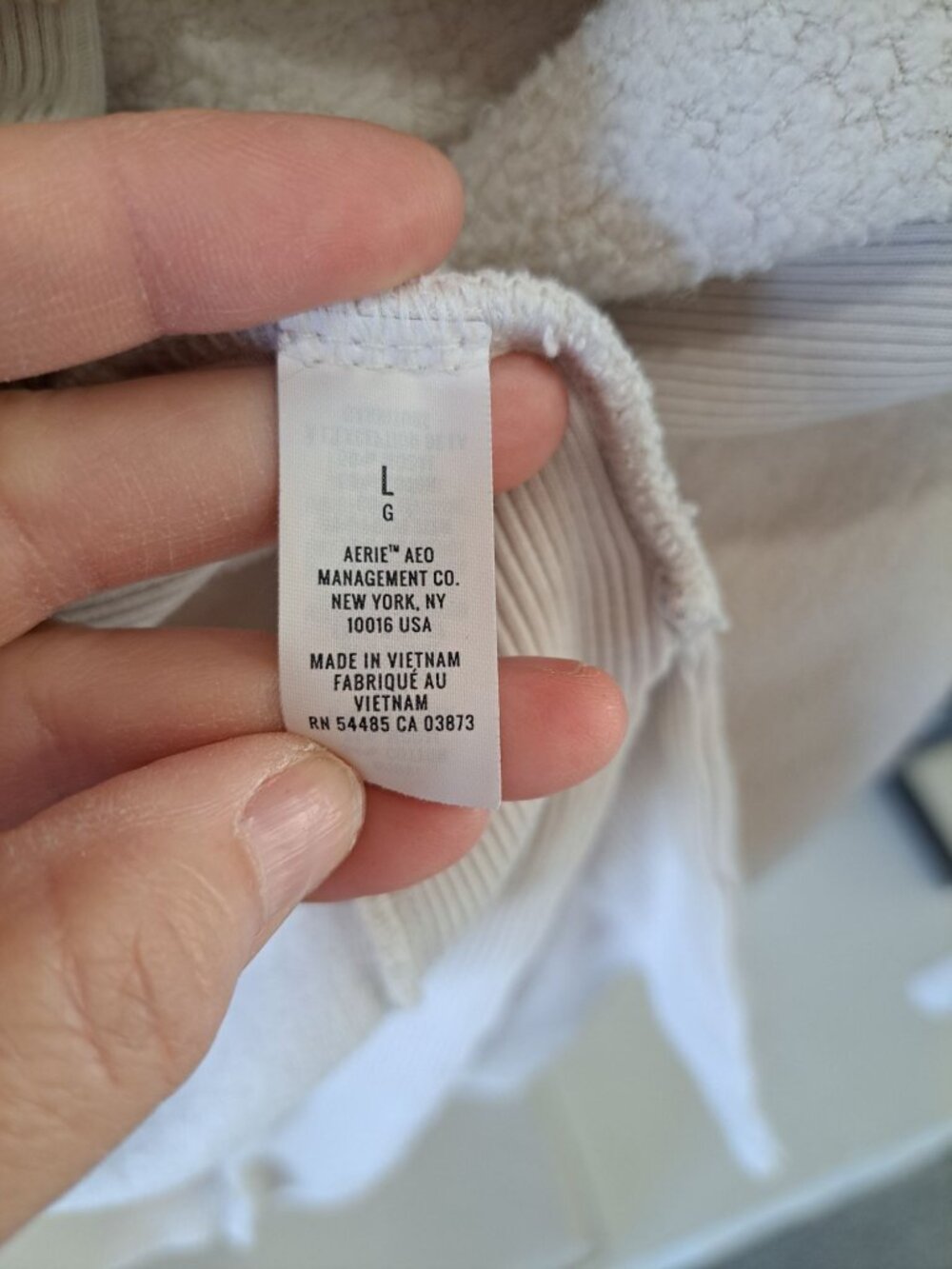 Aerie Chilled Out Large Beige Sherpa Sweatshirt Ribbed Side Panels Women's Cozy - Picture 6 of 11